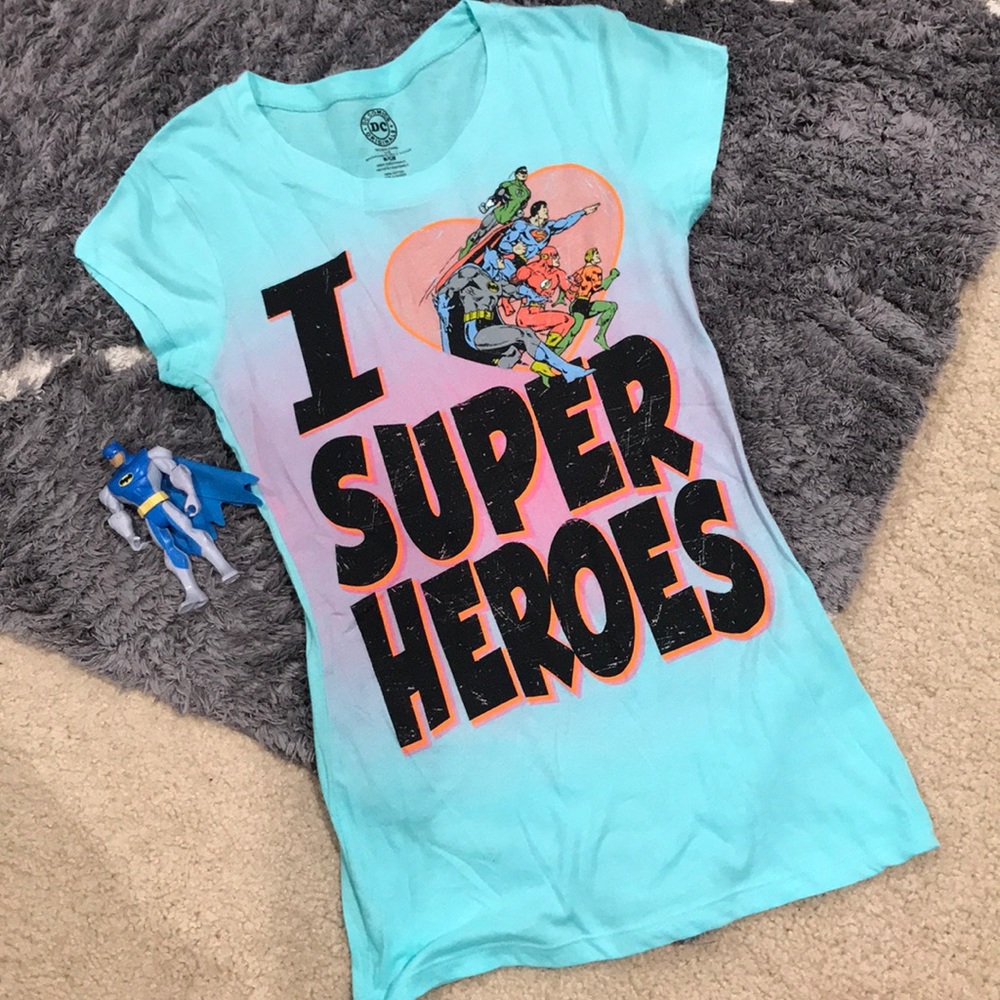 I 💙 super heroes tee. Dc comics